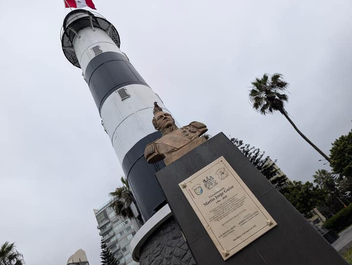 Navy Lighthouse (Faro de la Marina) in Miraflores - view 19