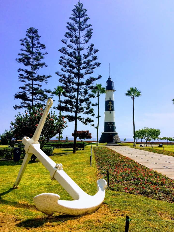 Navy Lighthouse (Faro de la Marina) in Miraflores - view 7